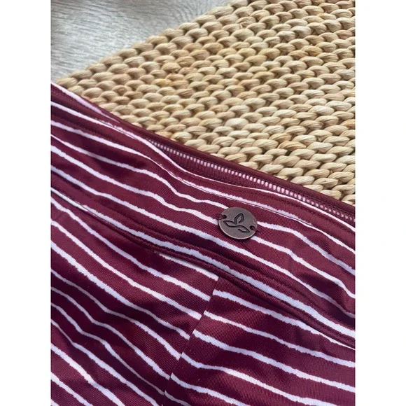 Prana Rusted Roof Stripe Swim Shorts Large Burgundy Red Board Shorts - Picture 8 of 9